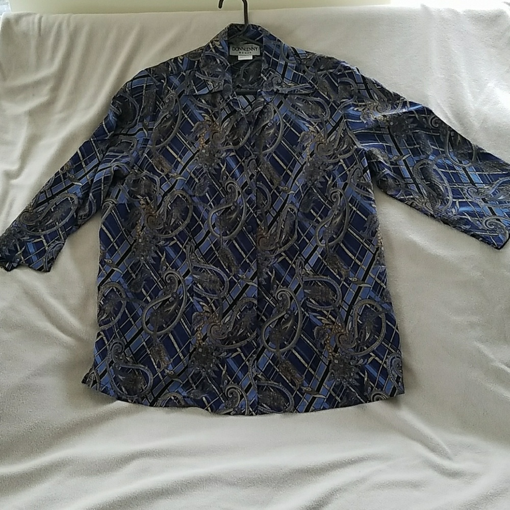 DONKENNY Woman blouse.